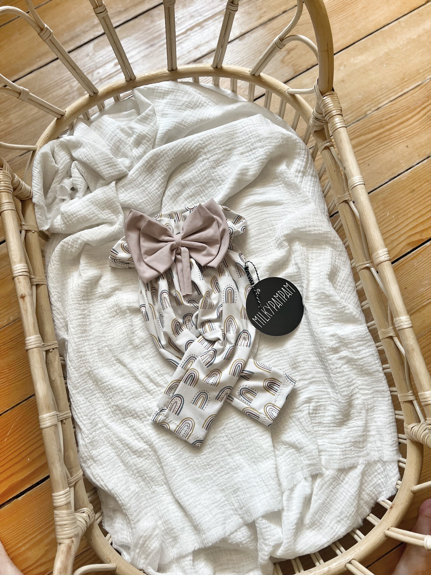 Size 3 : 92/98, Sofortverkauf Paperbag Pants Happy Rainbow