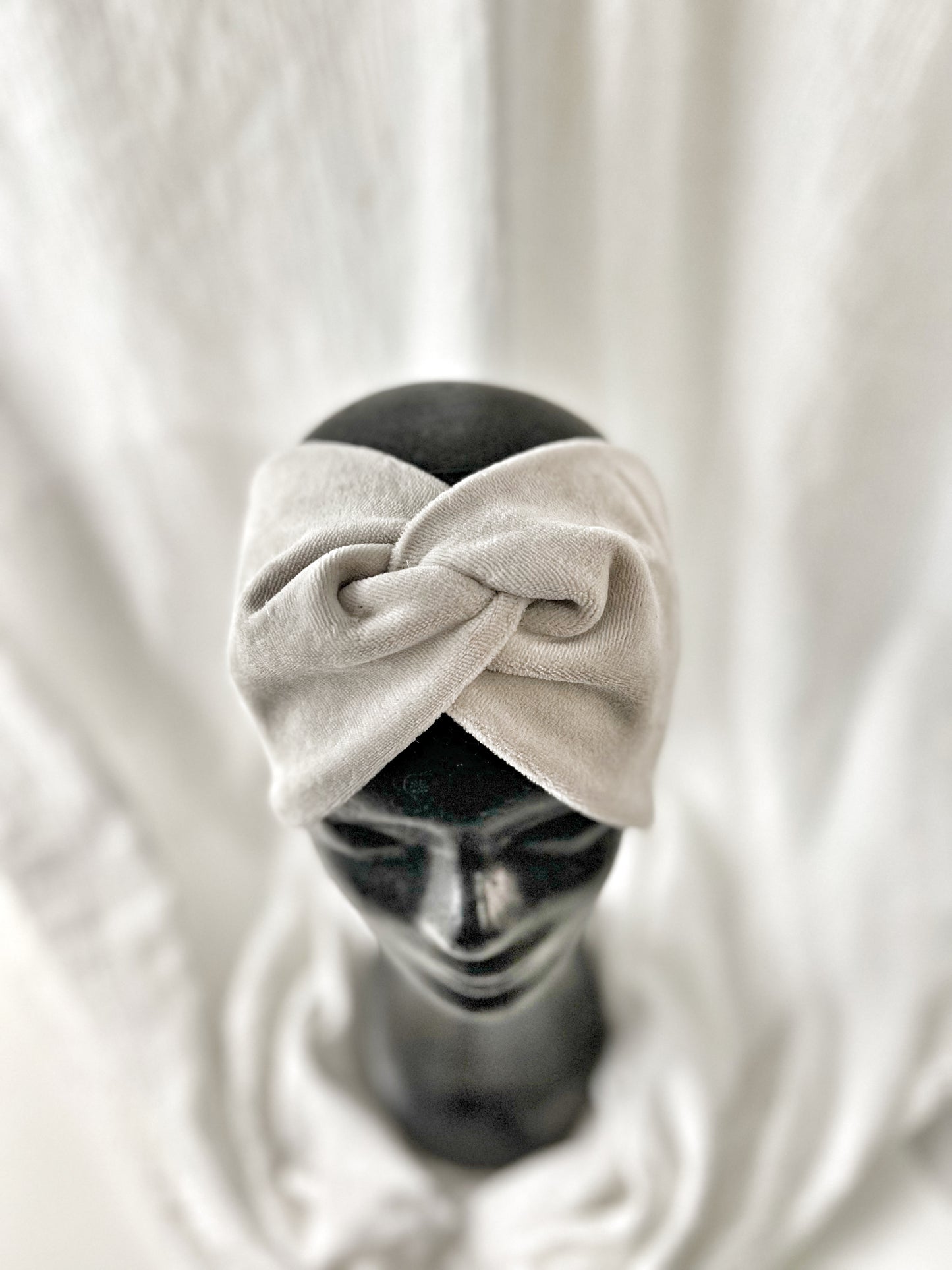 Size 1 : 40-45cm Sofortverkauf Twist Bandana Sand Velvet