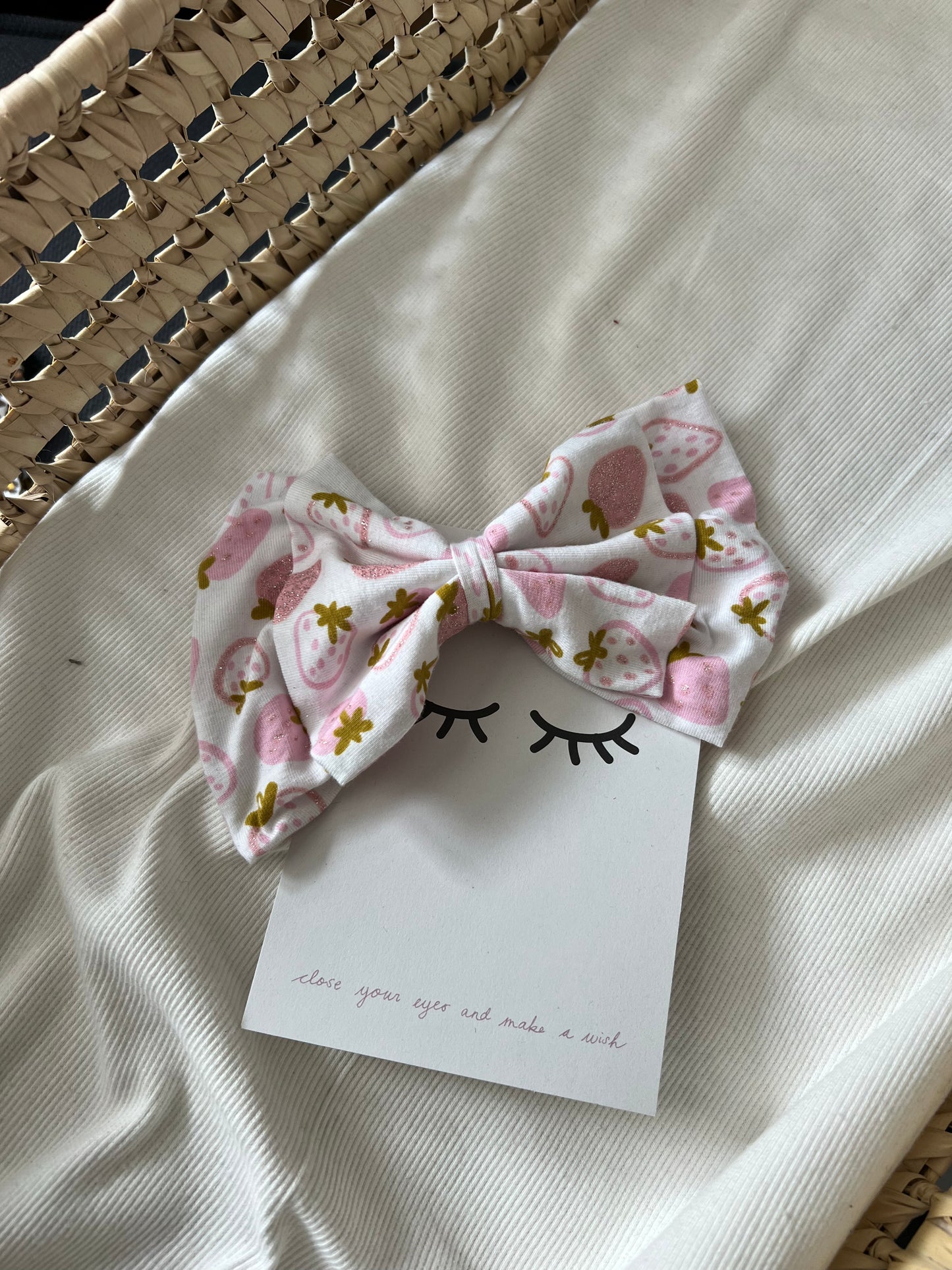 Sofortverkauf Double Bow Hair Clip Strawberry