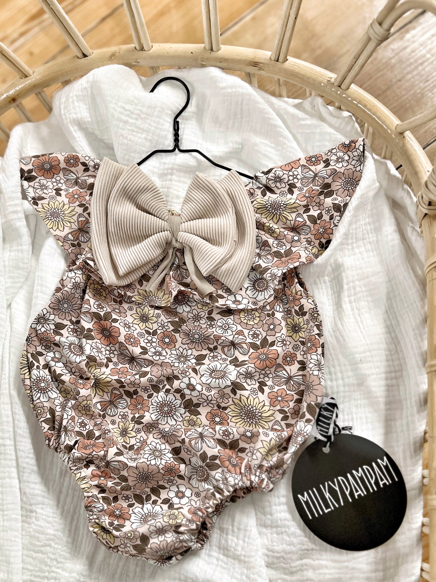 Carmen Top / Body Flora