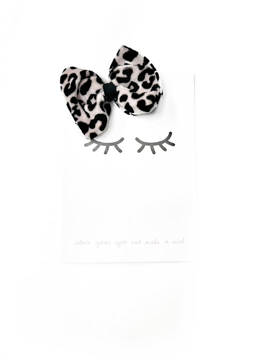 Sofortverkauf  Bow Hair Clip Leopard Velvet
