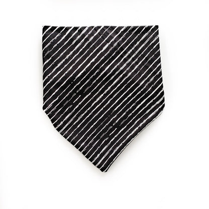 Sofortverkauf Simple Bib Halstuch Pin Stripes