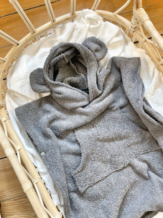 4-8  Jahre -Länge ca. 70 cm Sofortverkauf Poncho Frottee Grey