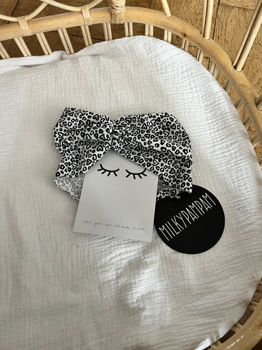 Size 4 : Erwachsene Sofortverkauf Minimal Bandana Leopard Heart