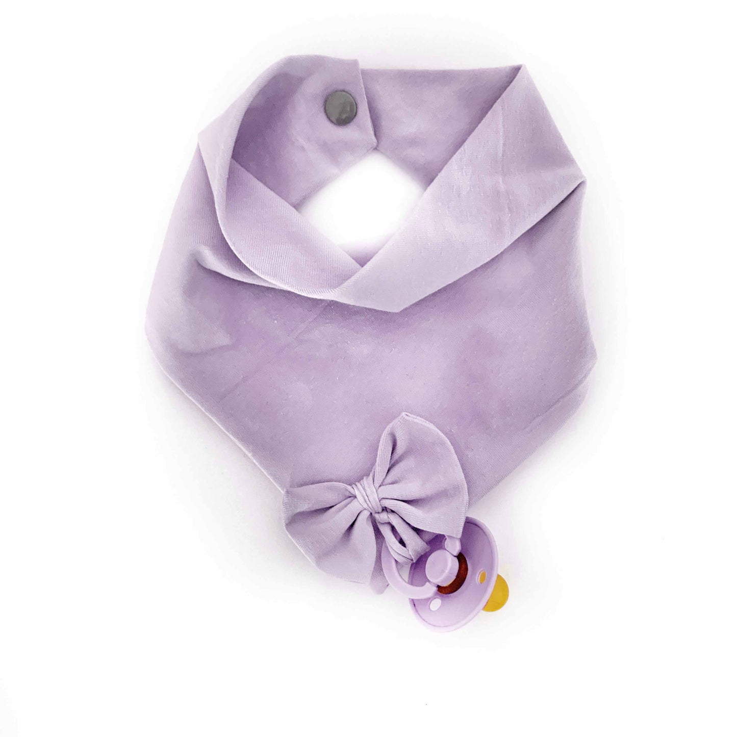 Sofortverkauf  Halstuch Simple Bib Lilac + Schleife und Schnulleranhänger